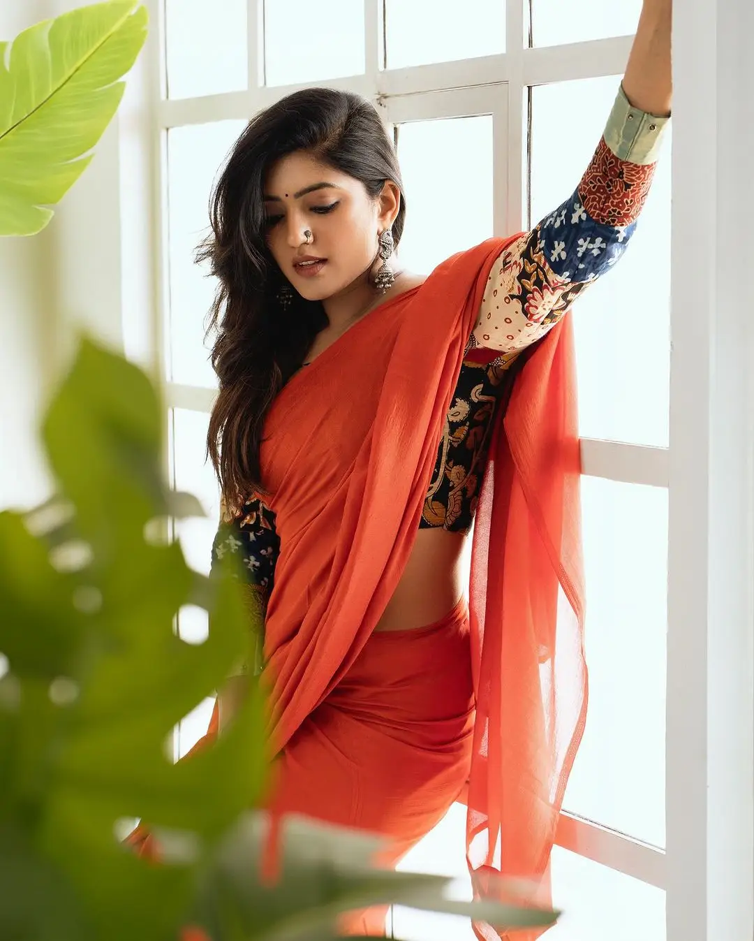 TELUGU ACTRESS EESHA REBBA STILLS IN ORANGE SAREE 3